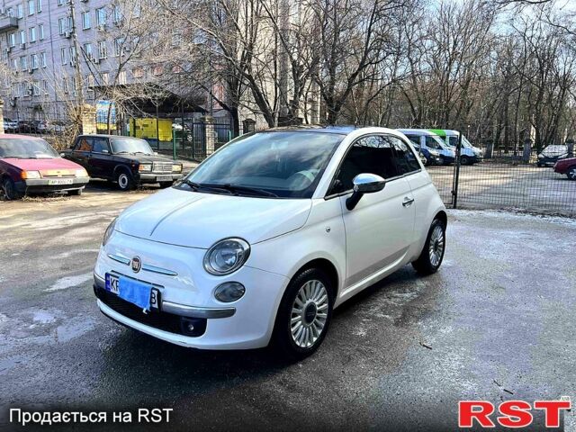 Белый Фиат 500, объемом двигателя 1.3 л и пробегом 139 тыс. км за 6400 $, фото 1 на Automoto.ua
