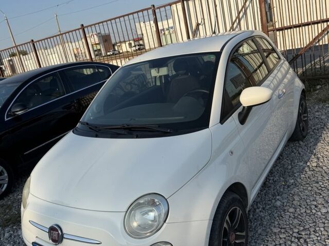 Белый Фиат 500, объемом двигателя 0 л и пробегом 130 тыс. км за 5301 $, фото 1 на Automoto.ua