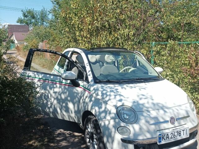 Білий Фіат 500, об'ємом двигуна 1.37 л та пробігом 63 тис. км за 5550 $, фото 1 на Automoto.ua