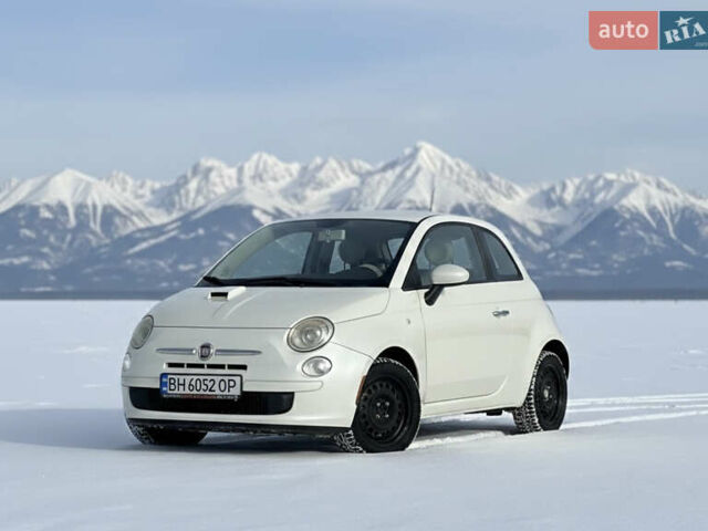 Білий Фіат 500, об'ємом двигуна 1.37 л та пробігом 56 тис. км за 7000 $, фото 1 на Automoto.ua