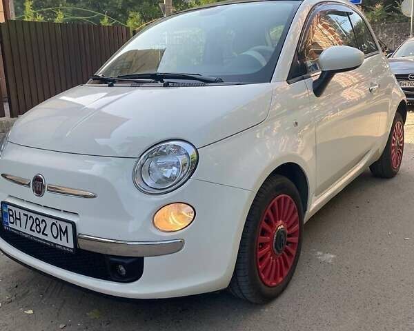 Белый Фиат 500, объемом двигателя 1.24 л и пробегом 33 тыс. км за 8200 $, фото 1 на Automoto.ua