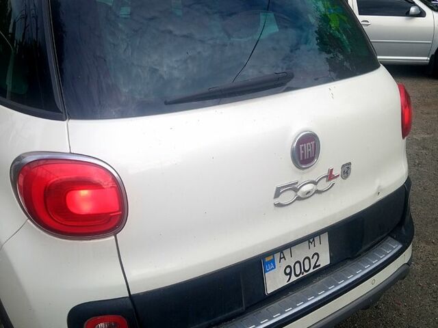 Білий Фіат 500, об'ємом двигуна 1.4 л та пробігом 111 тис. км за 7900 $, фото 1 на Automoto.ua