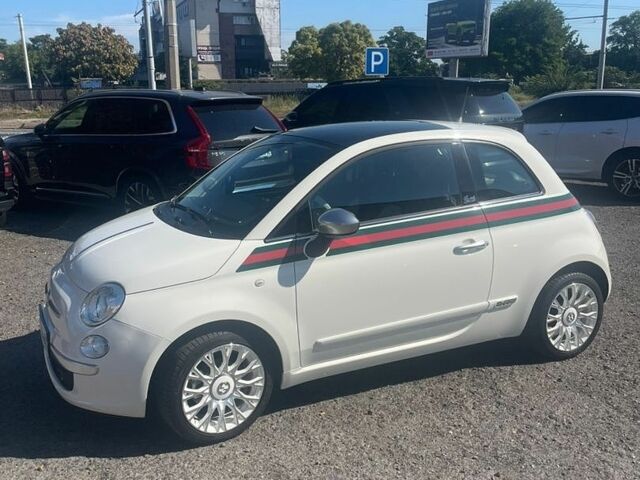 Білий Фіат 500, об'ємом двигуна 1.24 л та пробігом 8 тис. км за 12700 $, фото 1 на Automoto.ua