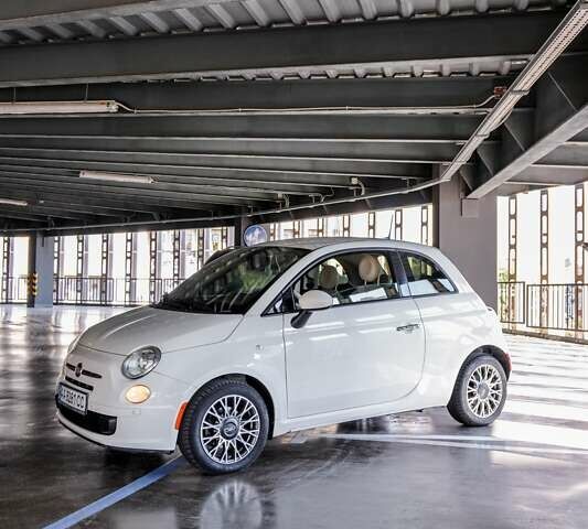 Білий Фіат 500, об'ємом двигуна 1.4 л та пробігом 129 тис. км за 7500 $, фото 1 на Automoto.ua