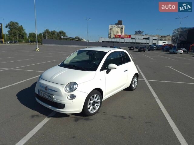 Білий Фіат 500, об'ємом двигуна 1.4 л та пробігом 44 тис. км за 8500 $, фото 1 на Automoto.ua