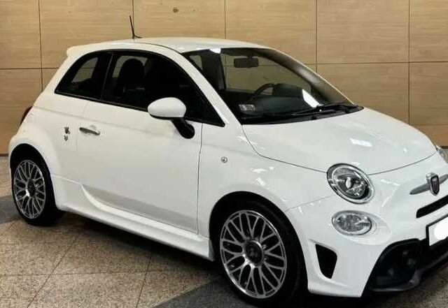 Белый Фиат 500, объемом двигателя 1.4 л и пробегом 71 тыс. км за 10800 $, фото 1 на Automoto.ua