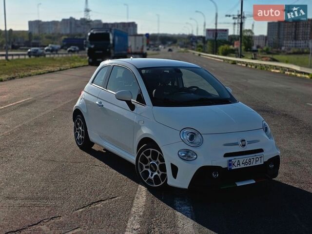 Белый Фиат 500, объемом двигателя 1.37 л и пробегом 81 тыс. км за 11000 $, фото 1 на Automoto.ua