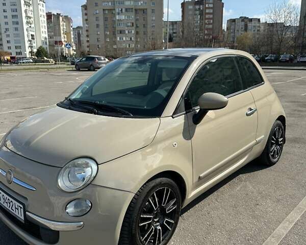 Бежевий Фіат 500, об'ємом двигуна 1.24 л та пробігом 142 тис. км за 6100 $, фото 1 на Automoto.ua