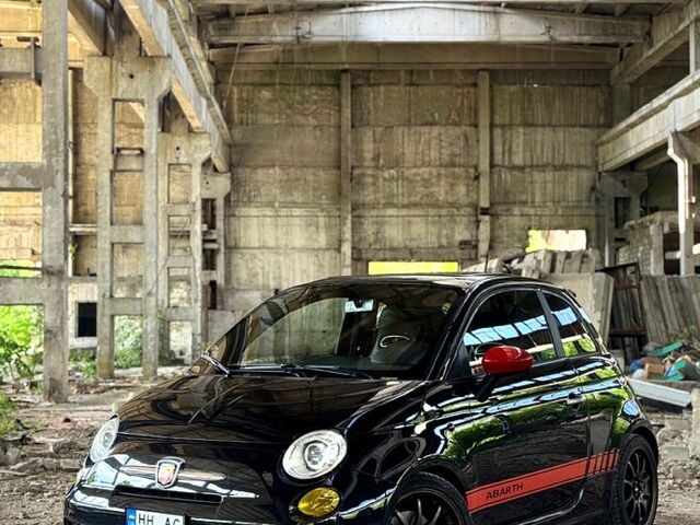 Фиат 500 2012 в Одессе на Automoto.ua Черный Фиат 500, объемом двигателя 1.4 л и пробегом 121 тыс. км за 8700 $, фото 1 на Automoto.ua