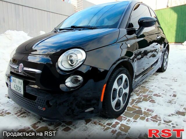 Черный Фиат 500, объемом двигателя 0 л и пробегом 90 тыс. км за 5950 $, фото 1 на Automoto.ua