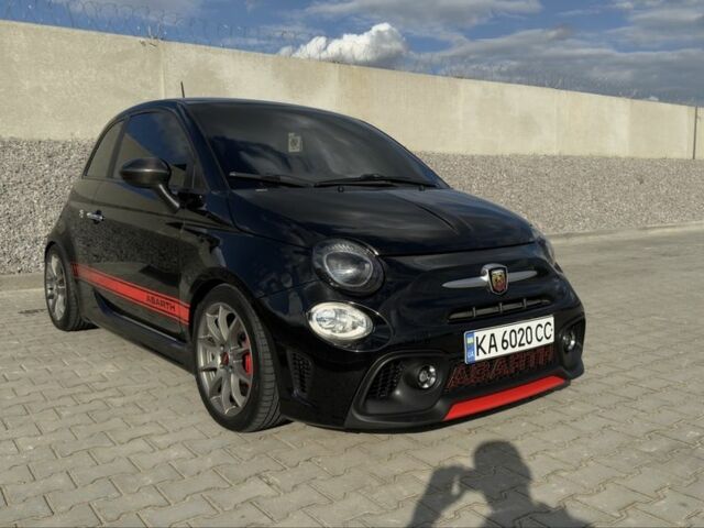 Черный Фиат 500, объемом двигателя 1.4 л и пробегом 63 тыс. км за 15000 $, фото 1 на Automoto.ua