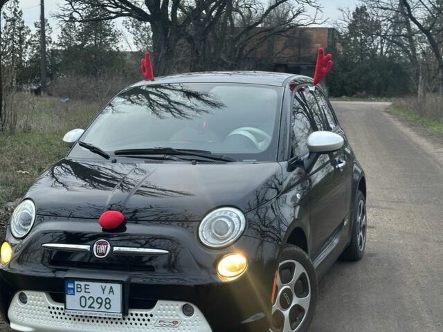 Чорний Фіат 500, об'ємом двигуна 0 л та пробігом 116 тис. км за 5000 $, фото 1 на Automoto.ua