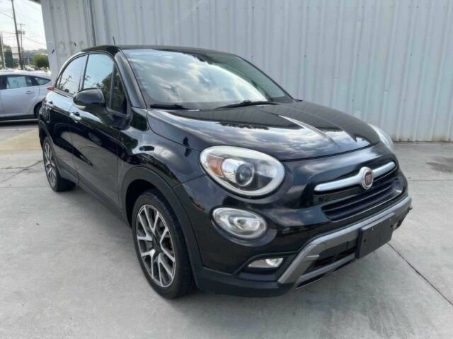 Черный Фиат 500, объемом двигателя 2.4 л и пробегом 80 тыс. км за 2800 $, фото 1 на Automoto.ua