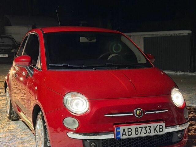 Червоний Фіат 500, об'ємом двигуна 1.24 л та пробігом 190 тис. км за 4999 $, фото 1 на Automoto.ua