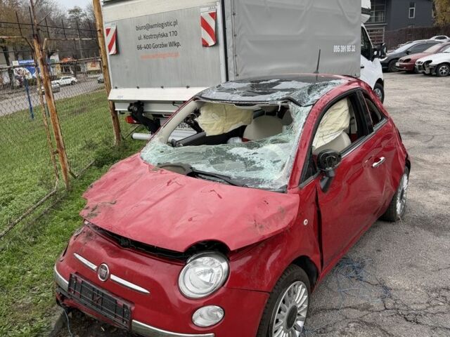 Красный Фиат 500, объемом двигателя 1.2 л и пробегом 95 тыс. км за 999 $, фото 1 на Automoto.ua