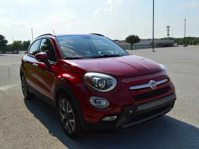 Червоний Фіат 500, об'ємом двигуна 2.4 л та пробігом 55 тис. км за 5000 $, фото 1 на Automoto.ua