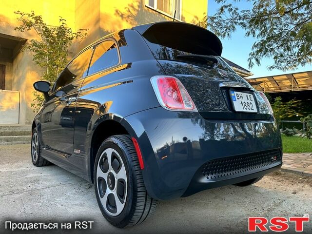 Фиат 500, объемом двигателя 0 л и пробегом 87 тыс. км за 8500 $, фото 1 на Automoto.ua