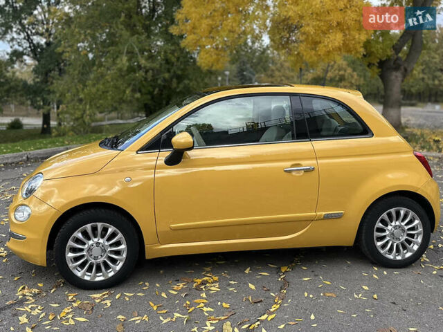 Желтый Фиат 500, объемом двигателя 1.24 л и пробегом 80 тыс. км за 10999 $, фото 1 на Automoto.ua