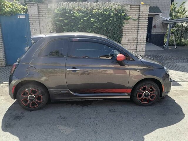 Сірий Фіат 500, об'ємом двигуна 0 л та пробігом 65 тис. км за 8200 $, фото 1 на Automoto.ua