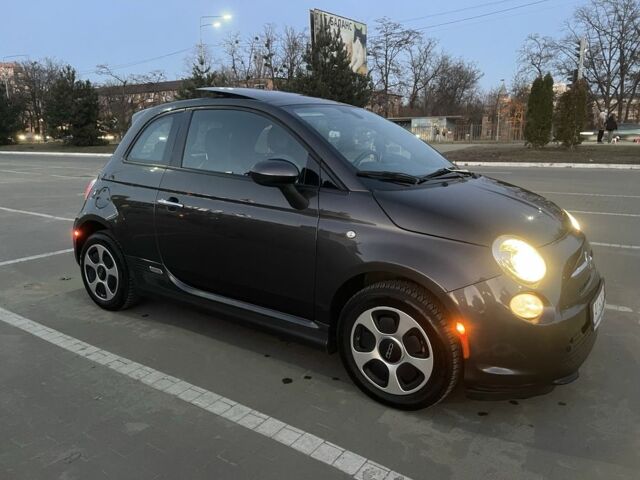 Серый Фиат 500, объемом двигателя 0 л и пробегом 144 тыс. км за 8500 $, фото 1 на Automoto.ua