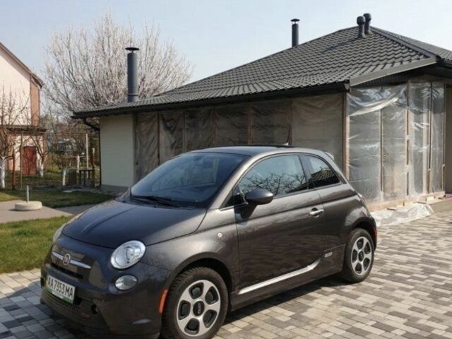 Серый Фиат 500, объемом двигателя 0 л и пробегом 144 тыс. км за 7777 $, фото 1 на Automoto.ua