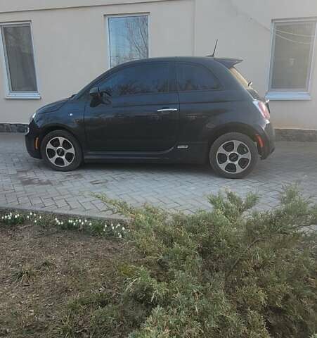 Серый Фиат 500, объемом двигателя 0 л и пробегом 141 тыс. км за 8700 $, фото 1 на Automoto.ua