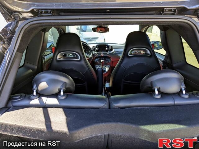 Серый Фиат 500, объемом двигателя 1.4 л и пробегом 26 тыс. км за 12900 $, фото 1 на Automoto.ua