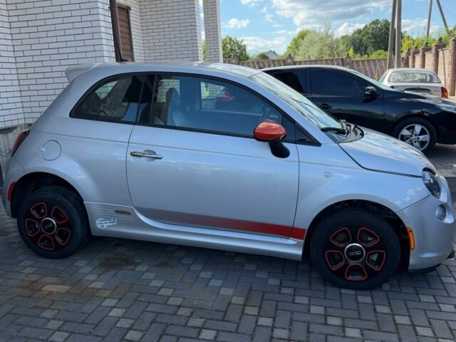 Сірий Фіат 500, об'ємом двигуна 2.4 л та пробігом 100 тис. км за 2695 $, фото 1 на Automoto.ua