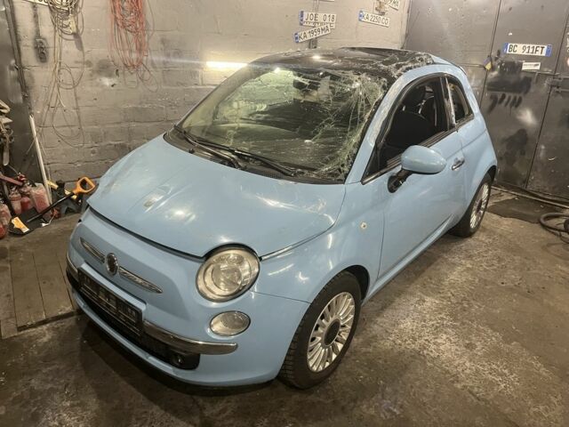 Синій Фіат 500, об'ємом двигуна 1.3 л та пробігом 122 тис. км за 2800 $, фото 1 на Automoto.ua