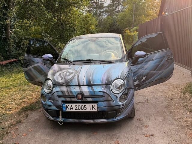 Синій Фіат 500, об'ємом двигуна 1.37 л та пробігом 140 тис. км за 8500 $, фото 1 на Automoto.ua