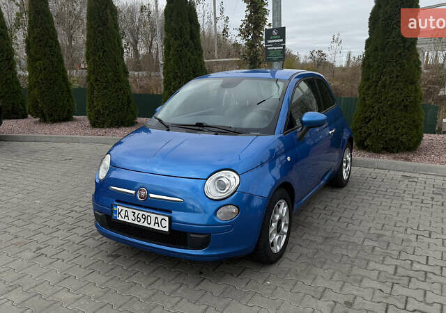 Синий Фиат 500, объемом двигателя 1.37 л и пробегом 125 тыс. км за 8500 $, фото 1 на Automoto.ua