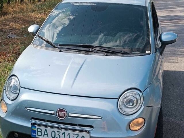 Синий Фиат 500, объемом двигателя 0 л и пробегом 200 тыс. км за 6300 $, фото 1 на Automoto.ua