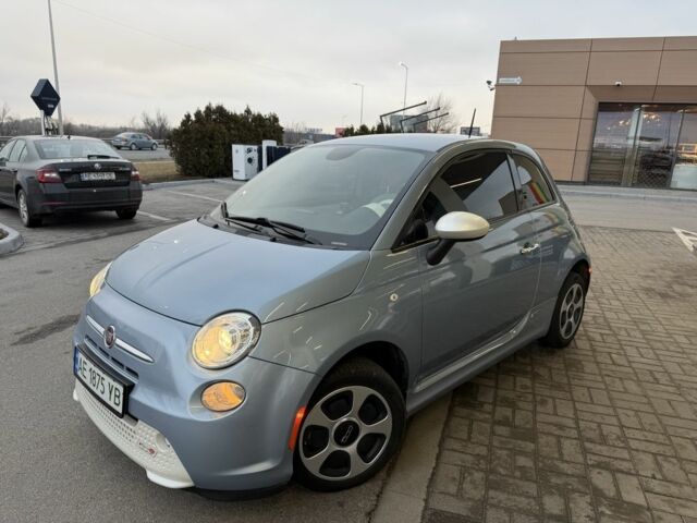 Синій Фіат 500, об'ємом двигуна 0 л та пробігом 72 тис. км за 8800 $, фото 1 на Automoto.ua
