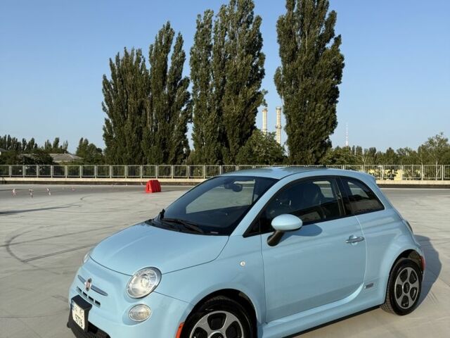 Синий Фиат 500, объемом двигателя 0 л и пробегом 45 тыс. км за 7200 $, фото 1 на Automoto.ua