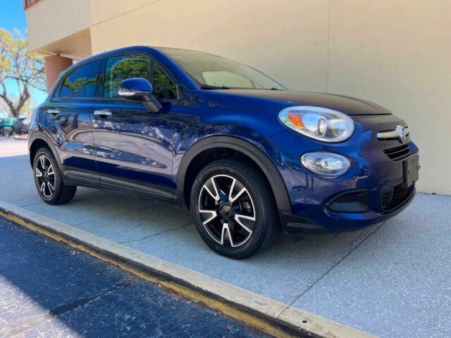 Синій Фіат 500, об'ємом двигуна 2.4 л та пробігом 77 тис. км за 3600 $, фото 1 на Automoto.ua