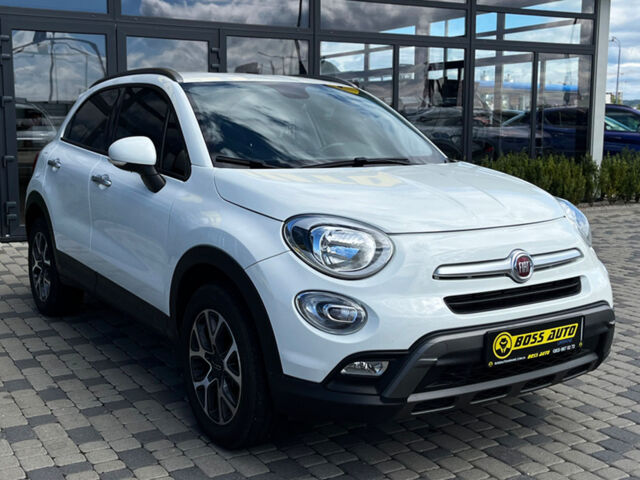 Белый Фиат 500X, объемом двигателя 2.4 л и пробегом 90 тыс. км за 14500 $, фото 1 на Automoto.ua