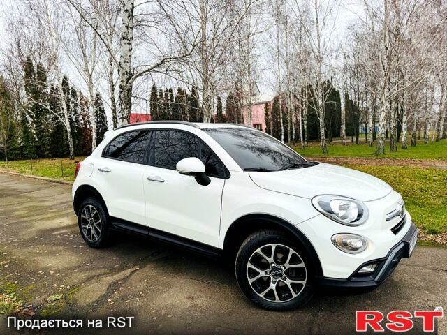Білий Фіат 500X, об'ємом двигуна 1.4 л та пробігом 58 тис. км за 13500 $, фото 1 на Automoto.ua