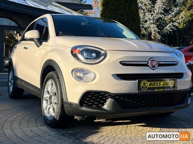 Бежевий Фіат 500 X, об'ємом двигуна 2.4 л та пробігом 222 тис. км за 11700 $, фото 1 на Automoto.ua