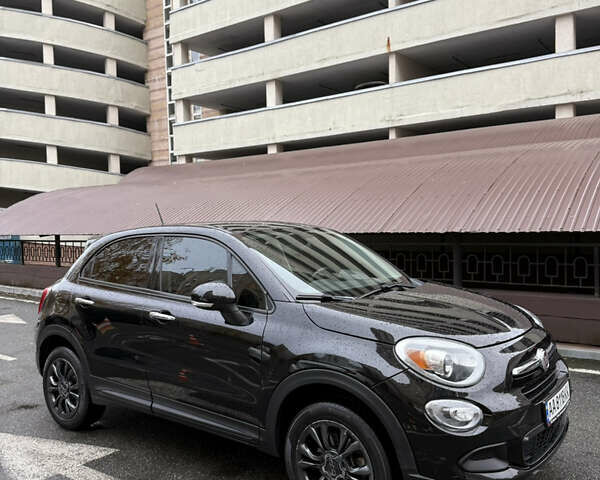 Черный Фиат 500X, объемом двигателя 2.4 л и пробегом 142 тыс. км за 11000 $, фото 1 на Automoto.ua