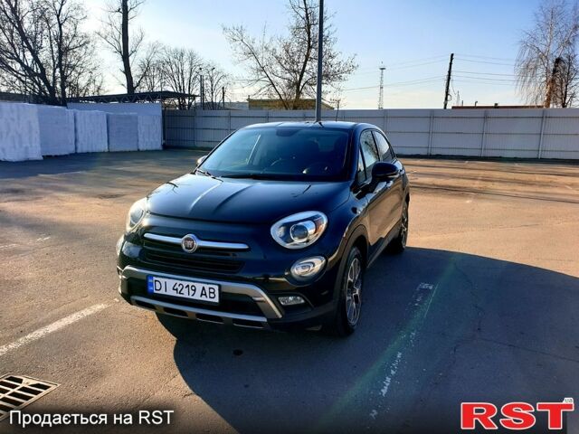 Черный Фиат 500X, объемом двигателя 2.4 л и пробегом 104 тыс. км за 12700 $, фото 1 на Automoto.ua