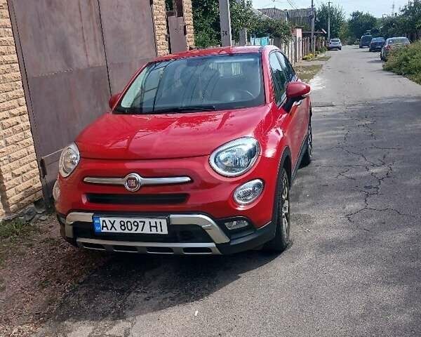 Красный Фиат 500X, объемом двигателя 1.4 л и пробегом 57 тыс. км за 13000 $, фото 1 на Automoto.ua