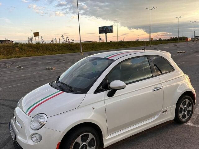 Білий Фіат 500e, об'ємом двигуна 0 л та пробігом 127 тис. км за 6700 $, фото 1 на Automoto.ua