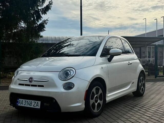 Білий Фіат 500e, об'ємом двигуна 0 л та пробігом 157 тис. км за 6300 $, фото 1 на Automoto.ua