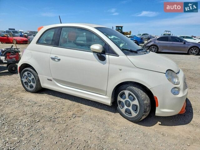 Белый Фиат 500e, объемом двигателя 0 л и пробегом 51 тыс. км за 4400 $, фото 1 на Automoto.ua