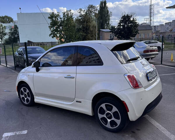 Білий Фіат 500e, об'ємом двигуна 0 л та пробігом 77 тис. км за 8900 $, фото 1 на Automoto.ua