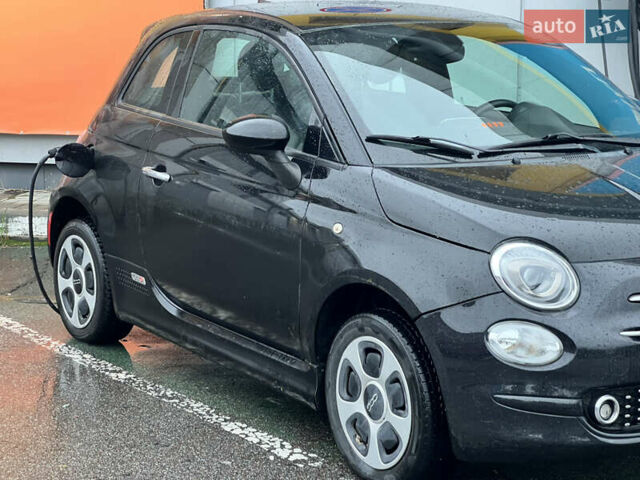Черный Фиат 500e, объемом двигателя 0 л и пробегом 71 тыс. км за 6900 $, фото 1 на Automoto.ua