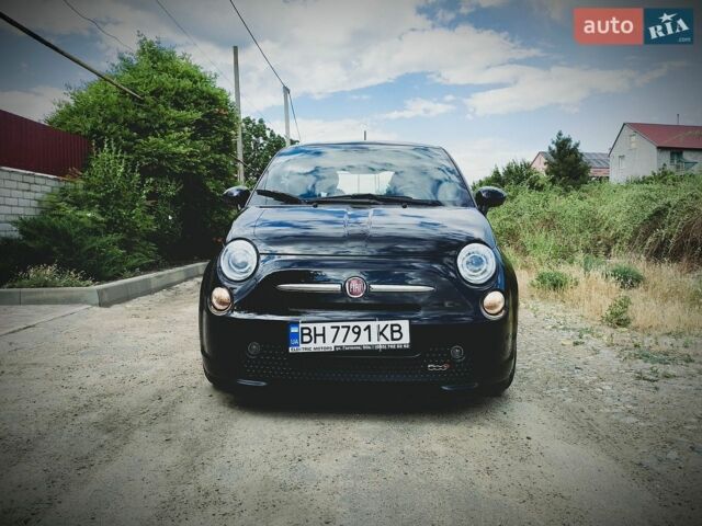 Черный Фиат 500e, объемом двигателя 0 л и пробегом 75 тыс. км за 9500 $, фото 1 на Automoto.ua