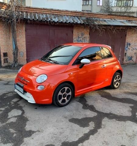 Червоний Фіат 500e, об'ємом двигуна 0 л та пробігом 98 тис. км за 6300 $, фото 1 на Automoto.ua