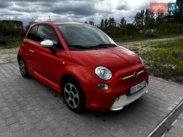 Красный Фиат 500e, объемом двигателя 0 л и пробегом 81 тыс. км за 7500 $, фото 1 на Automoto.ua