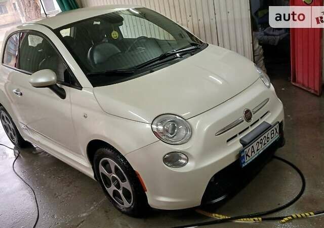 Фіат 500e, об'ємом двигуна 0 л та пробігом 117 тис. км за 6800 $, фото 1 на Automoto.ua